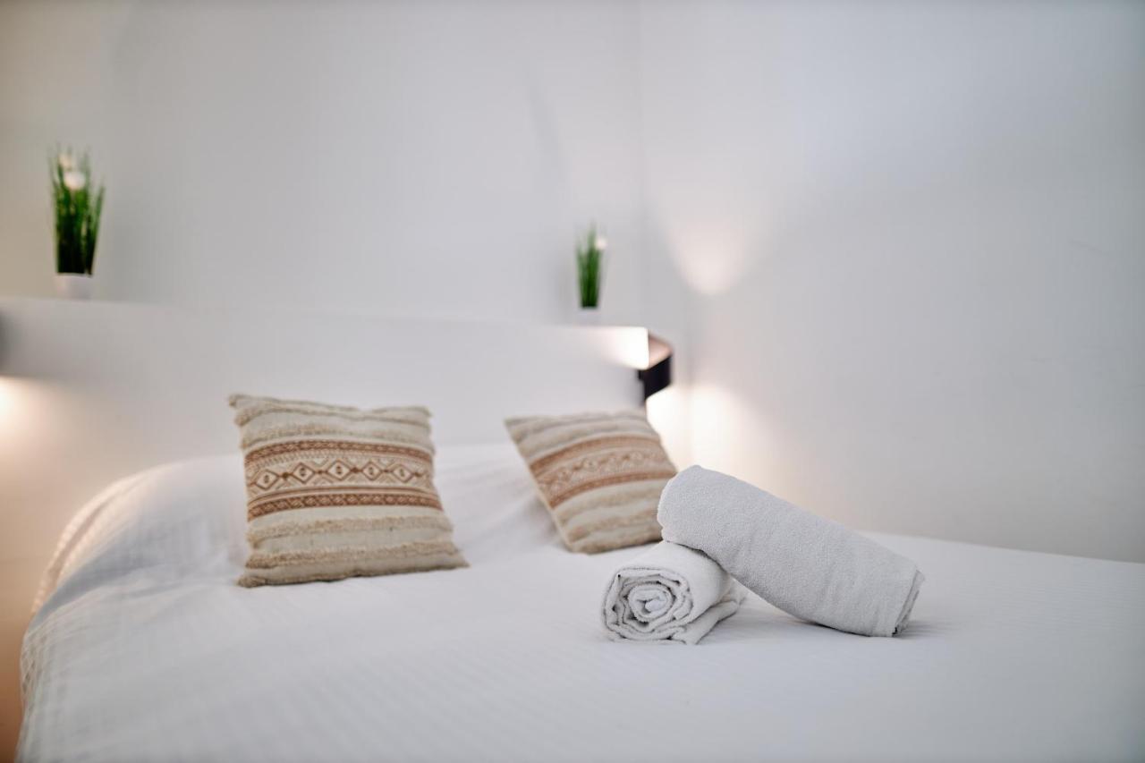 Le Colonel - Terrasse Parking Gratuit Apartment Reims Luaran gambar